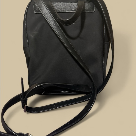 Small Kate Spade ♠️ Backpack - Picture 3 of 6